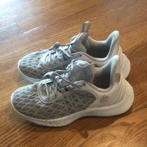 Under Armour Team Curry 9 sneakers